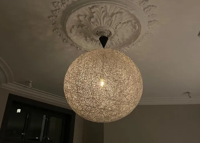 Spacious High-end By The Palace Park Apartment Oslo