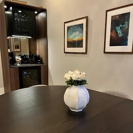 דירה Spacious High-end By The Palace Park אוסלו